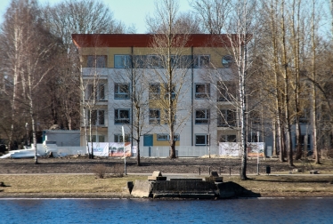 Wooden element houses